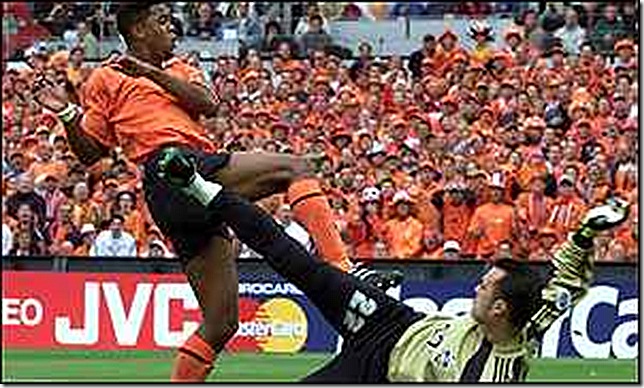 patrick kluivert first goal